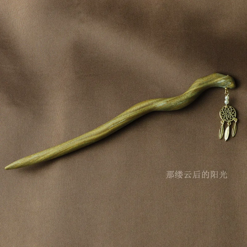 

Natural Green Sandalwood Hairpin Antique Style Wooden Hairpin Simple Temperament Updo Hairpin Female