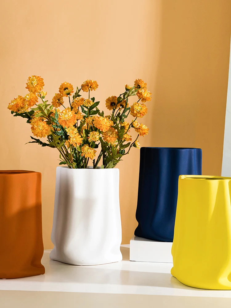 

European-style Pleated Ceramic Vase Desktop Art Flower Arrangement Container Hydroponic Living Room Flower Vase Home Decoration