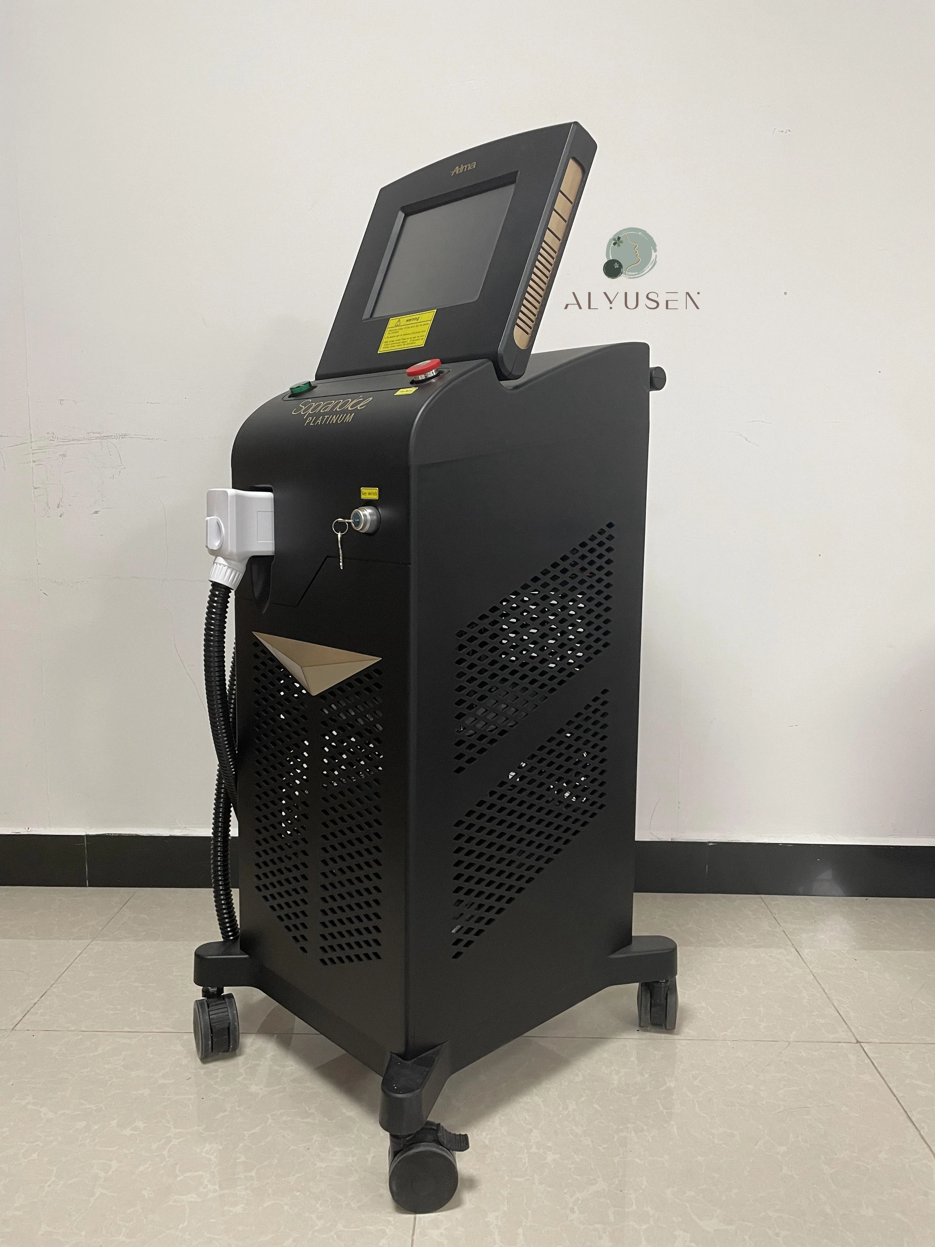 

2022 NEW 808 Professional 755 1064 808NM Diode Hair Removal Machine Ice Platinum 3 Wavelength Beauty Equipment With CE