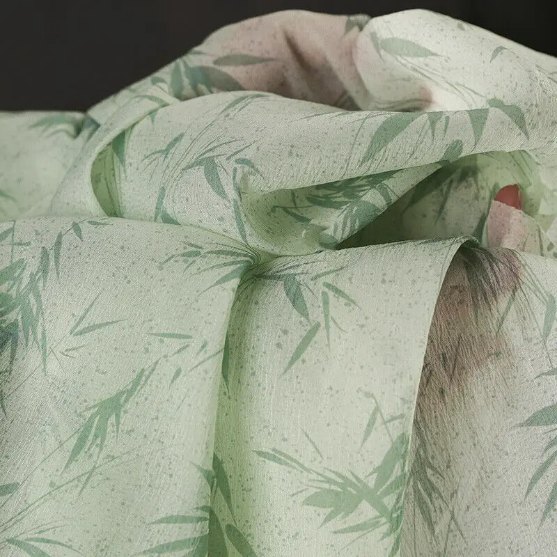 

Полупрозрачная ткань из бамбуковой пряжи, 125x50 см