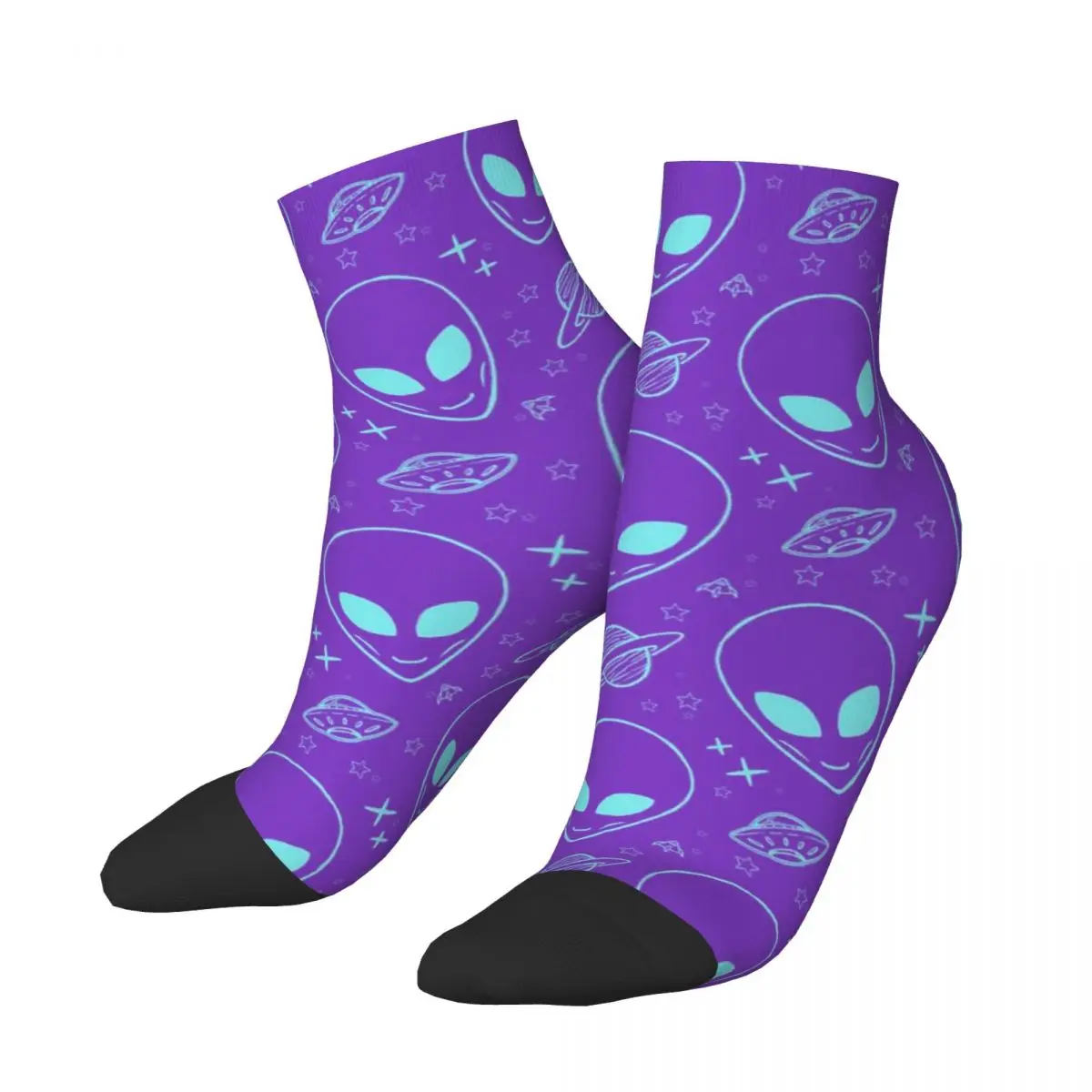 

Забавные фиолетовые футбольные короткие носки Alien из полиэстера, короткие носки для женщин и мужчин, Нескользящие