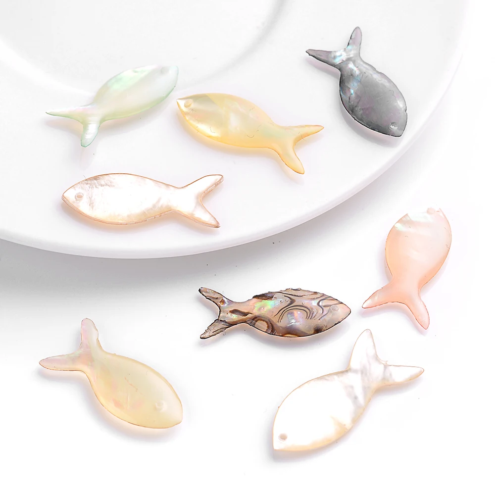 Бусины-подвески в виде рыбок 24 х10 мм 2 шт