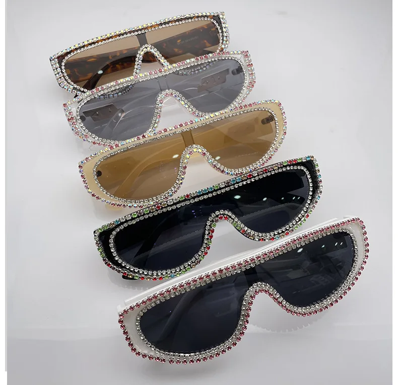 

Brand Designer One Pieces Goggles Rhinestone Sunglasses for Women Bling Crystal Beach Vacation Party Sun Glasses UV400 Eyewear