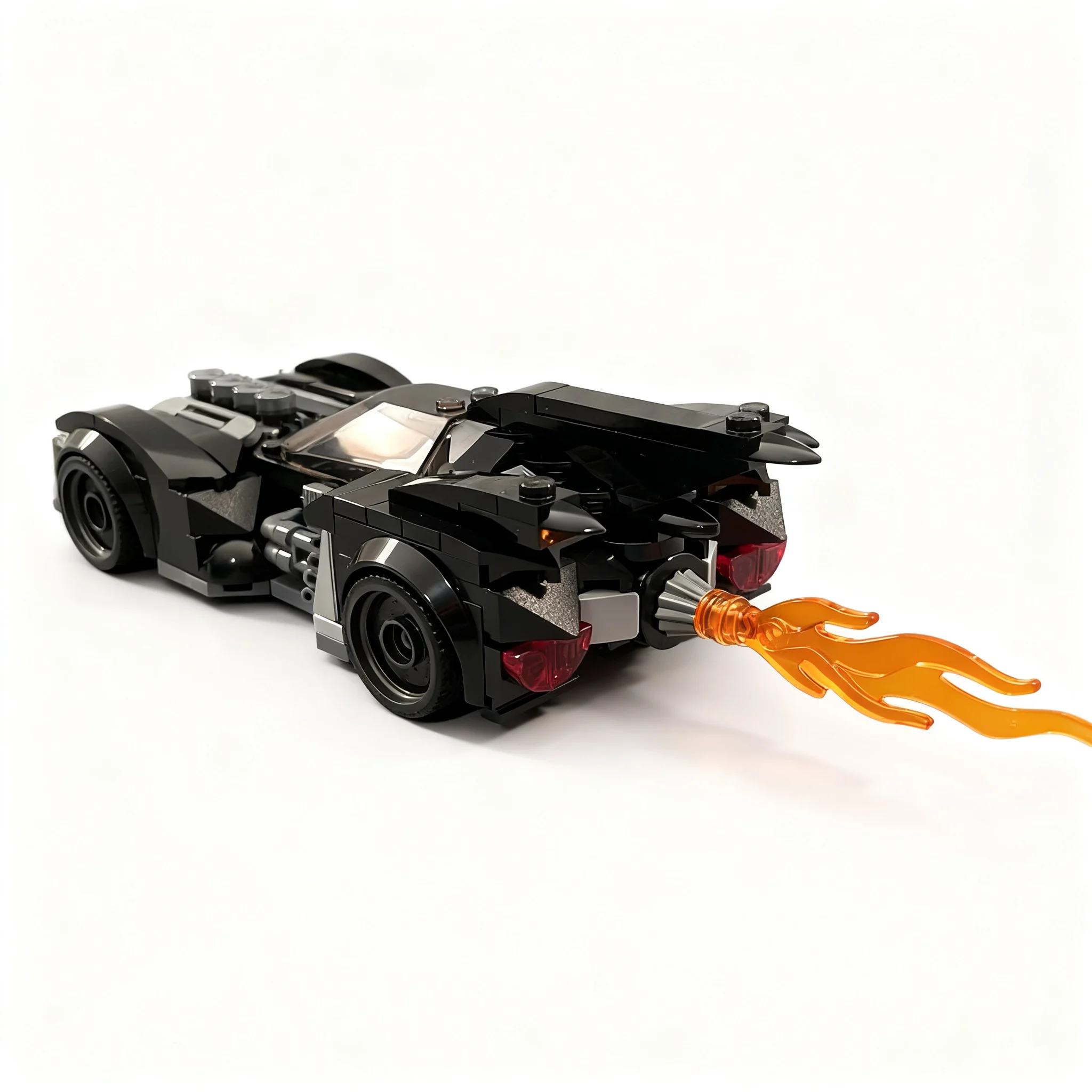 Фото 332 детали MOC. Модель Бэтмобиля из 
