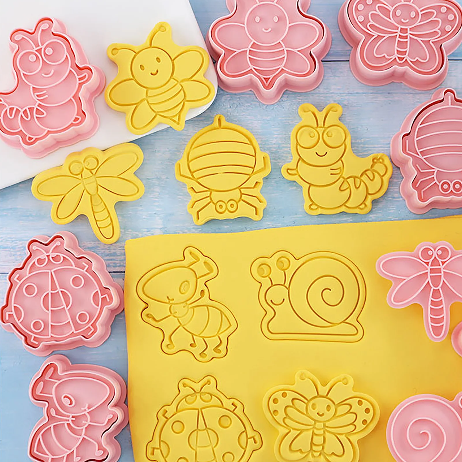 

3D Cookie Cutters And Stamper 8 Pcs Cartoon Animal Biscuit Molds Clear 3D Animal Embossing Baking Tool For Pastry Fondant Cheese