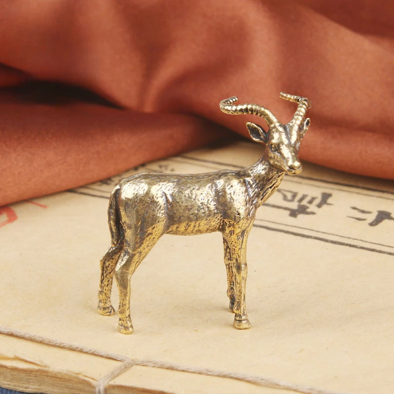 

Retro Brass Antelope Tabletop Ornaments Miniatures Figurines Arts and Crafts Home Desktop Decoration Accessories Festivals Gifts