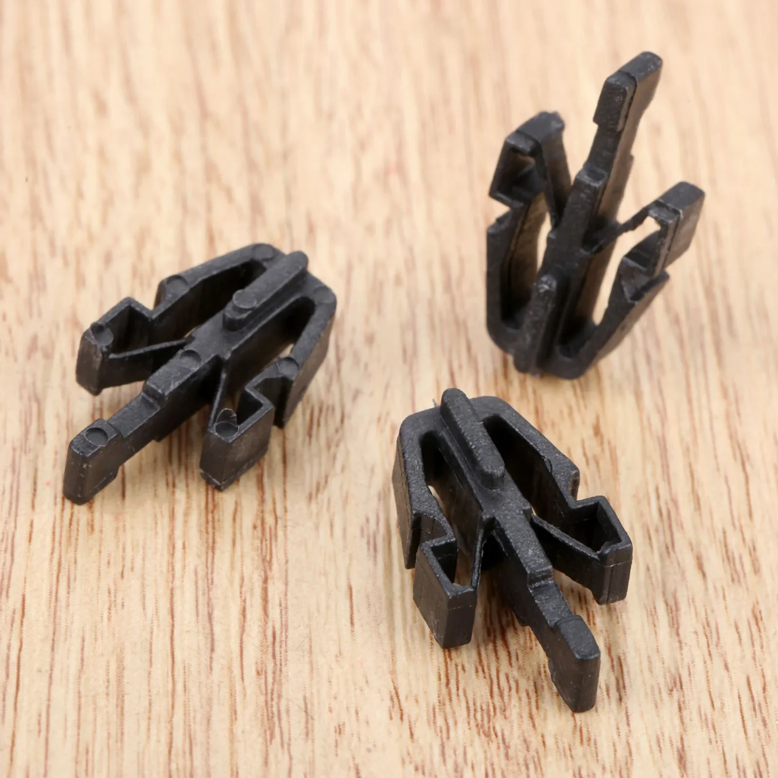 

Фиксатор для крепления автомобильной решетки Yetaha 8942180270, 20 шт., подходит для Honda, Mitsubishi, Toyota, Isuzu, Ford, Escort