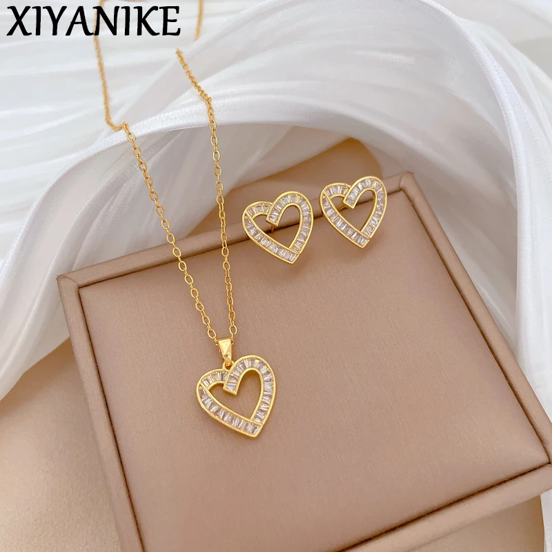 XIYANIKE 316l Stainless Steell Exquisite Trendy Necklace Earring Set Personal White Zircon Heart-Shaped Clavicle Chain Ear Studs