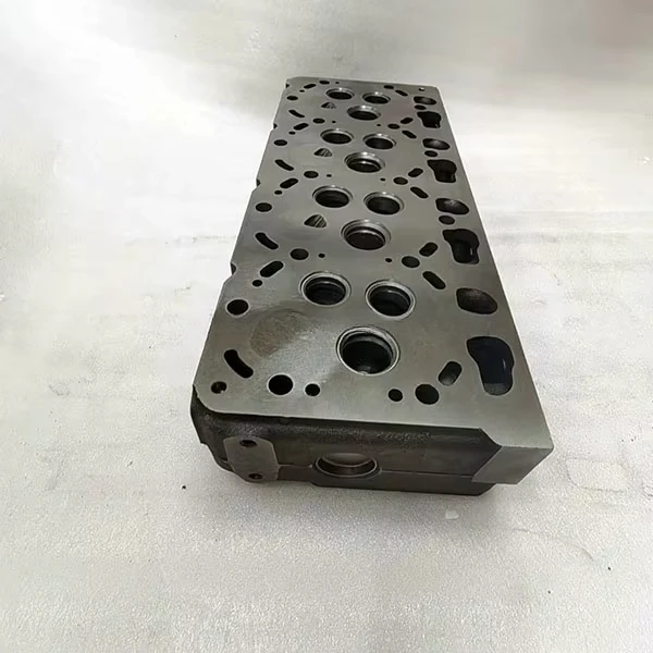 Головка блока цилиндров экскаватора в комплекте 1G513-03020 V3300 V3300T V3300DI-T двигатель 12/16