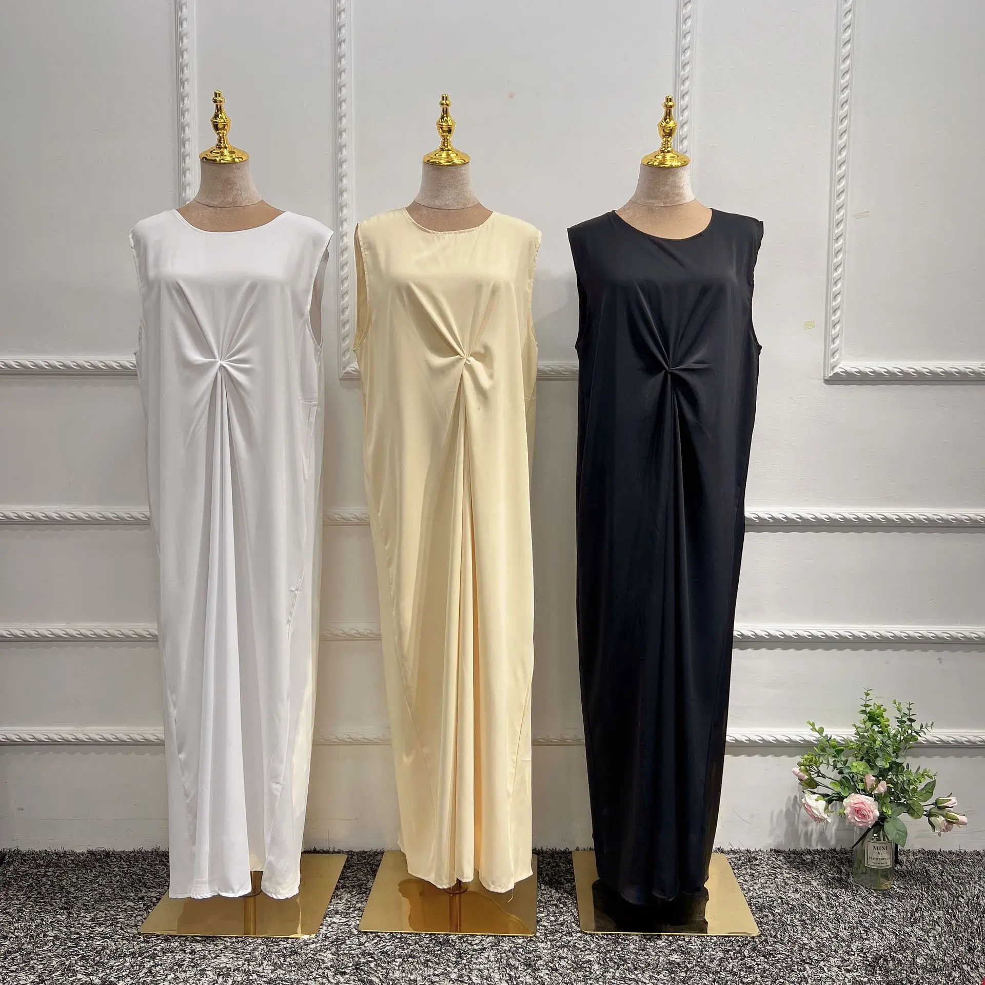 Ramadan Eid Pleated Under Abaya Dubai Muslim Dress Solid Color Long Sleeveless Inside Abayas for Women Modest Islamic Clothing