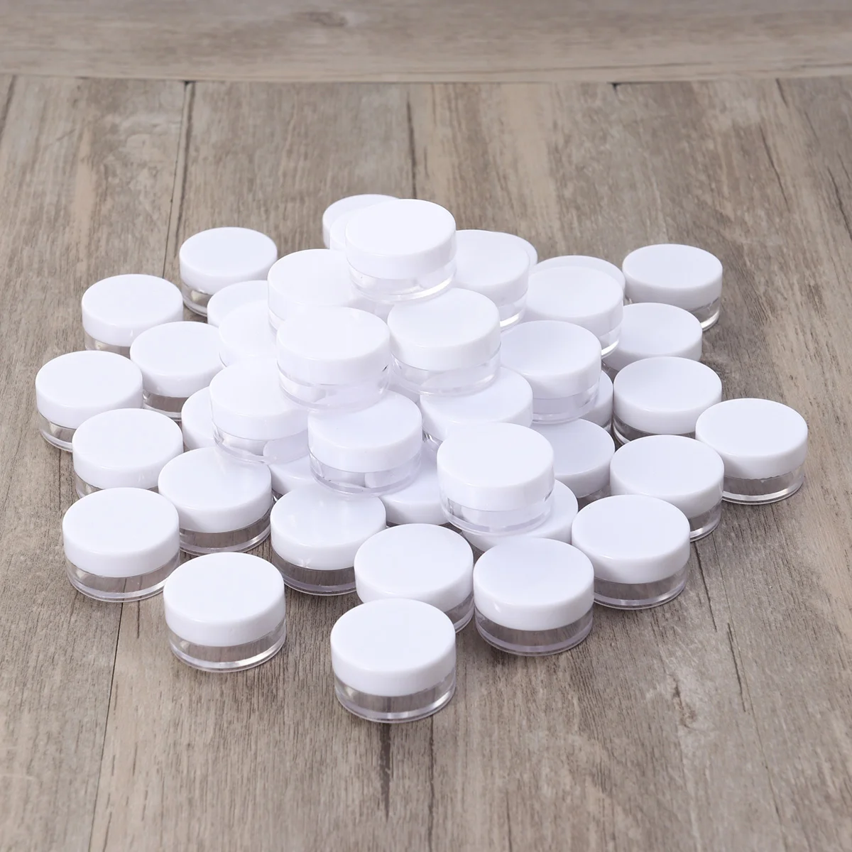 

50Pcs 5g Pot Jars Round Clear Leak Proof Container Jars with White Lids for Travel Storage Make, Eye Shadow, Nails, ( White )