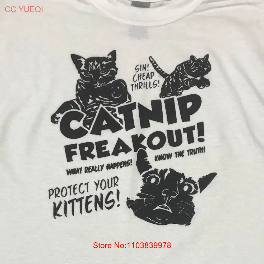 Необычная белая ретро футболка с лекарственными котами любого размера