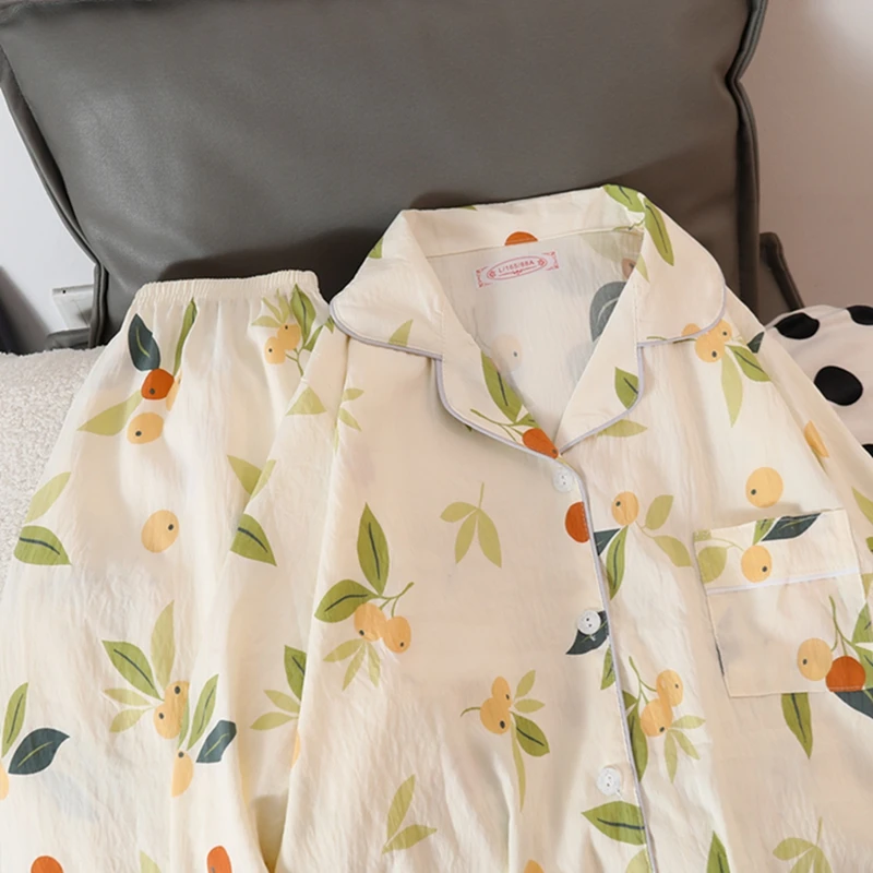 Женская пижама в литературном стиле Харадзюку |