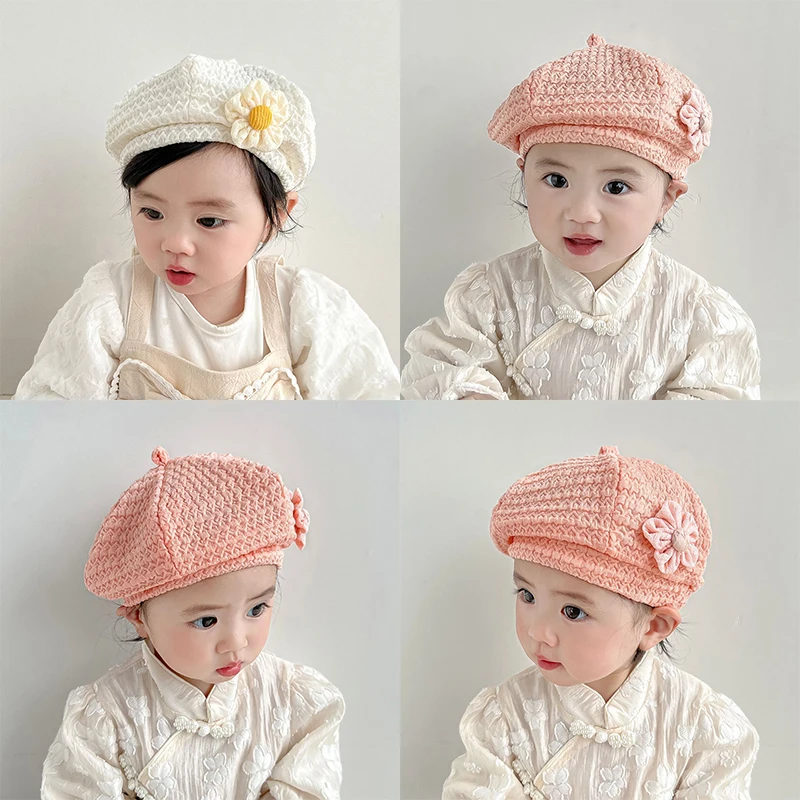 Детская шапка с цветочным рисунком 44-50 см