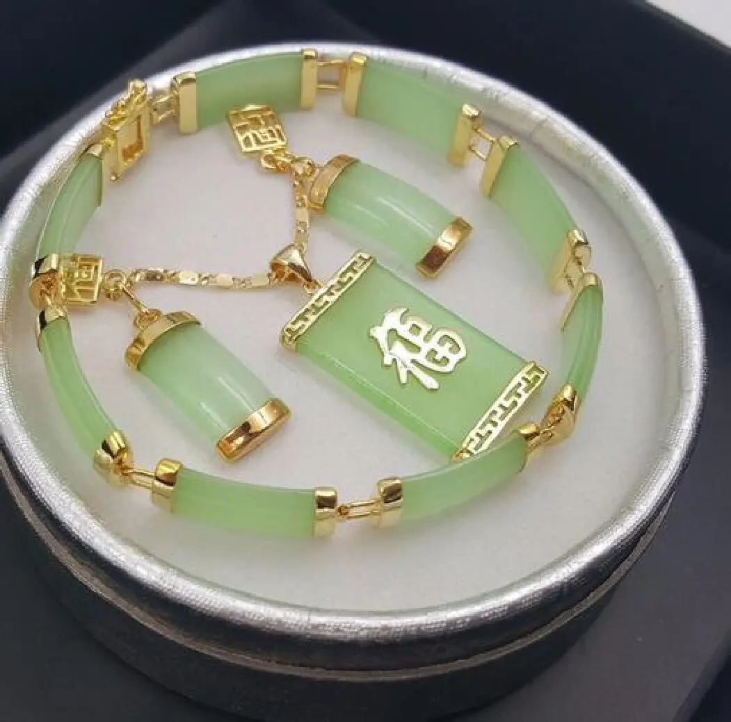 

Natural Green Jade 18KGP Fortune Pendant Necklace Drop Earring Bracelet set