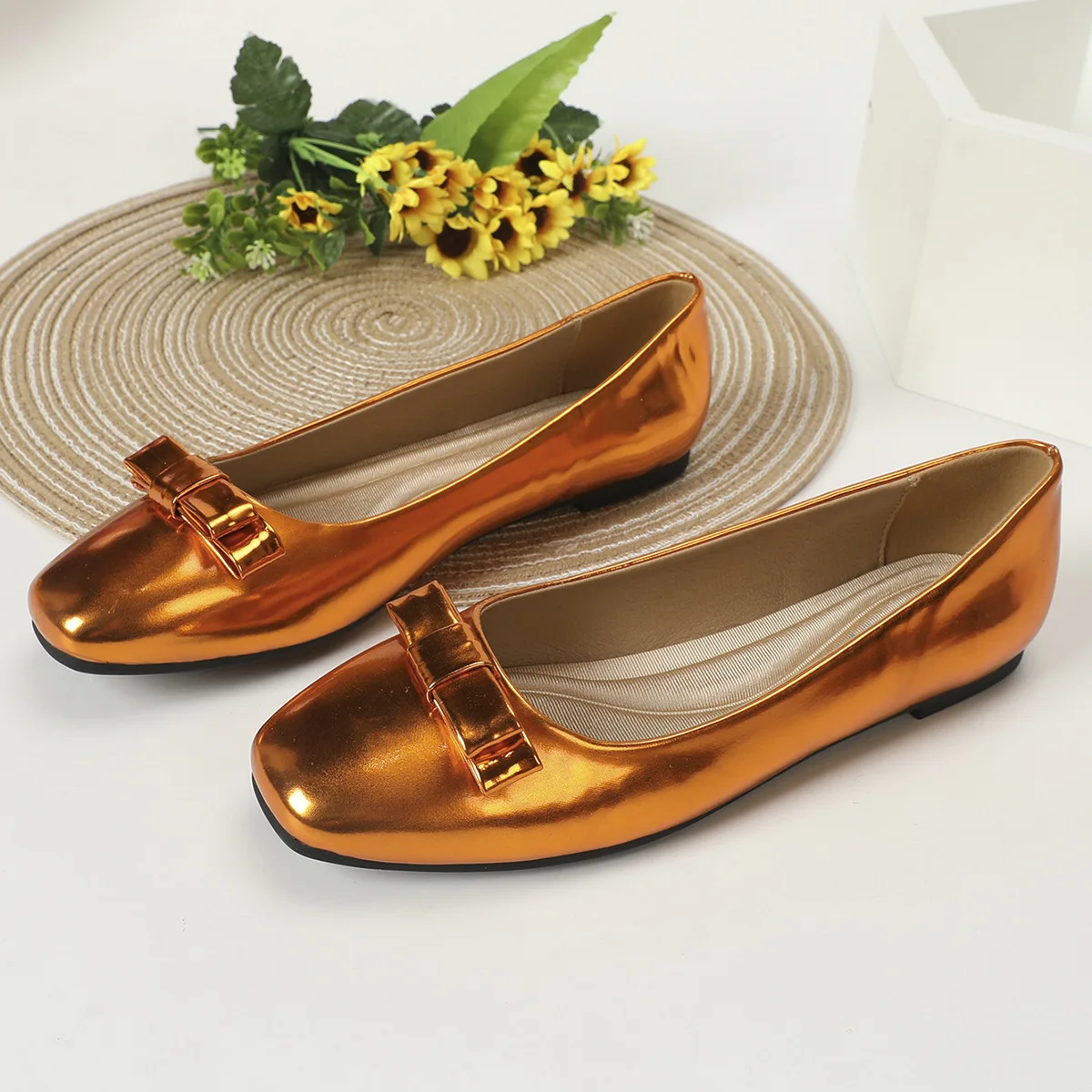 Woman Square Toe Bowtie Shoes Ladies Big Size 42/43 Moccasins Shallow Slip On Loafers Femme Ballets Shiny Flats