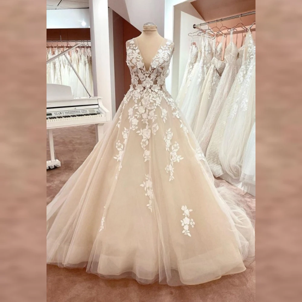 

V-Neck Wedding Dresses Lace Appliques Bridal Gowns Sleeveless Backless Formal Natural Waistline Bride Party Wear 2023