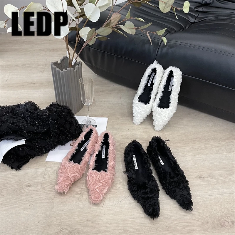 

Elegant Furry Flat Shoes Women Shallow Slip on Soft Sole Moccasins Pointed Toe Dress Indoor Lady Party Loafer Shoes Outside New