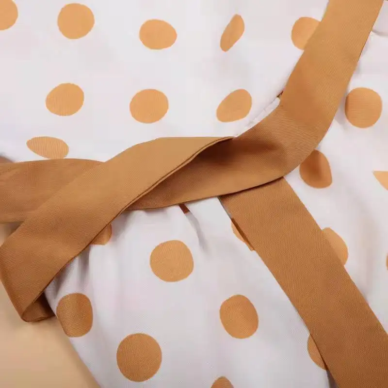 Семейный комплект платья в горошек для мамы и дочки с оборками на рукавах одежда