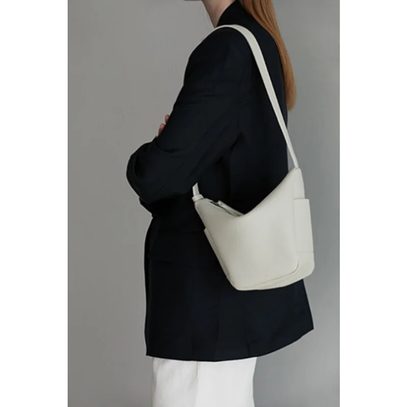 Texture Handbag Simple Fashion Shoulder Bag Soft Leather Underarm Bag Messenger Ladies Bag 2023 New Summer