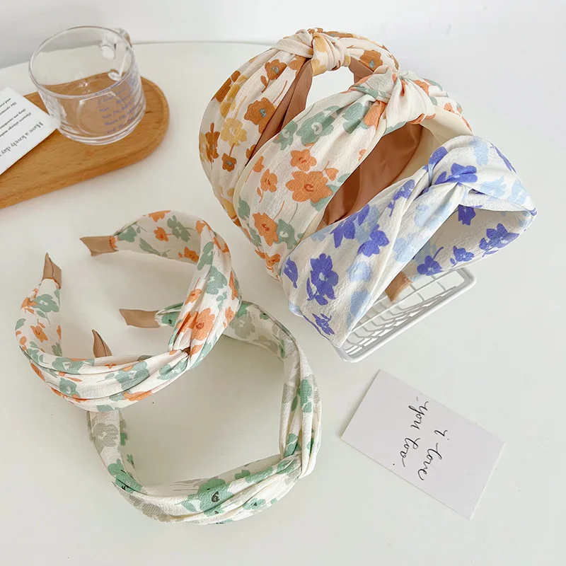 

Colorful Wide Edge Fabric Hairband for Women Cute Floral Cross Headband Summer Printed Plastic Headwear Hair Accessories