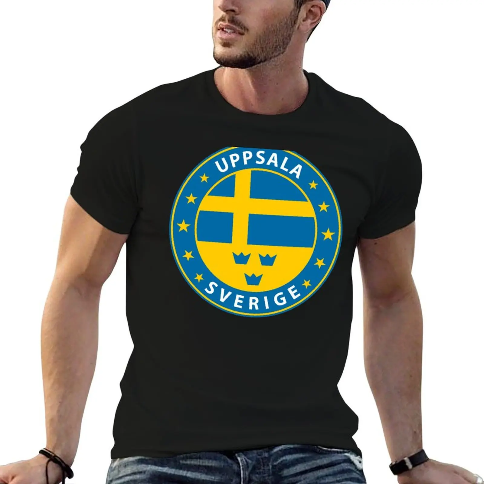 Фото Футболка Uppsala, Швеция, базовая однотонная футболка №1