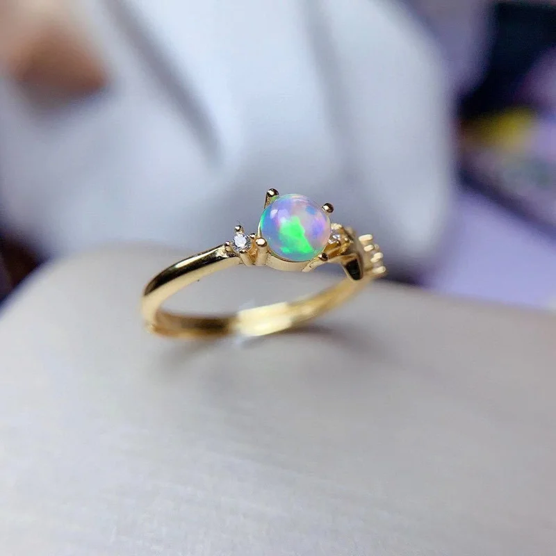 Женское вечерние ЦО из серебра 925 пробы с натуральным опалом |