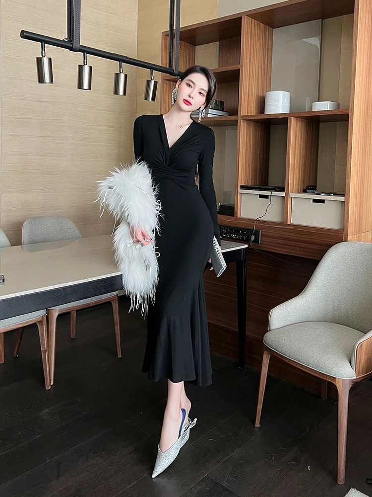 Deep V-neck Waist Hugging Dress New Inner wear Knitted Black Slim fit Sheath Frill Fishtail over the Knee Long dress
