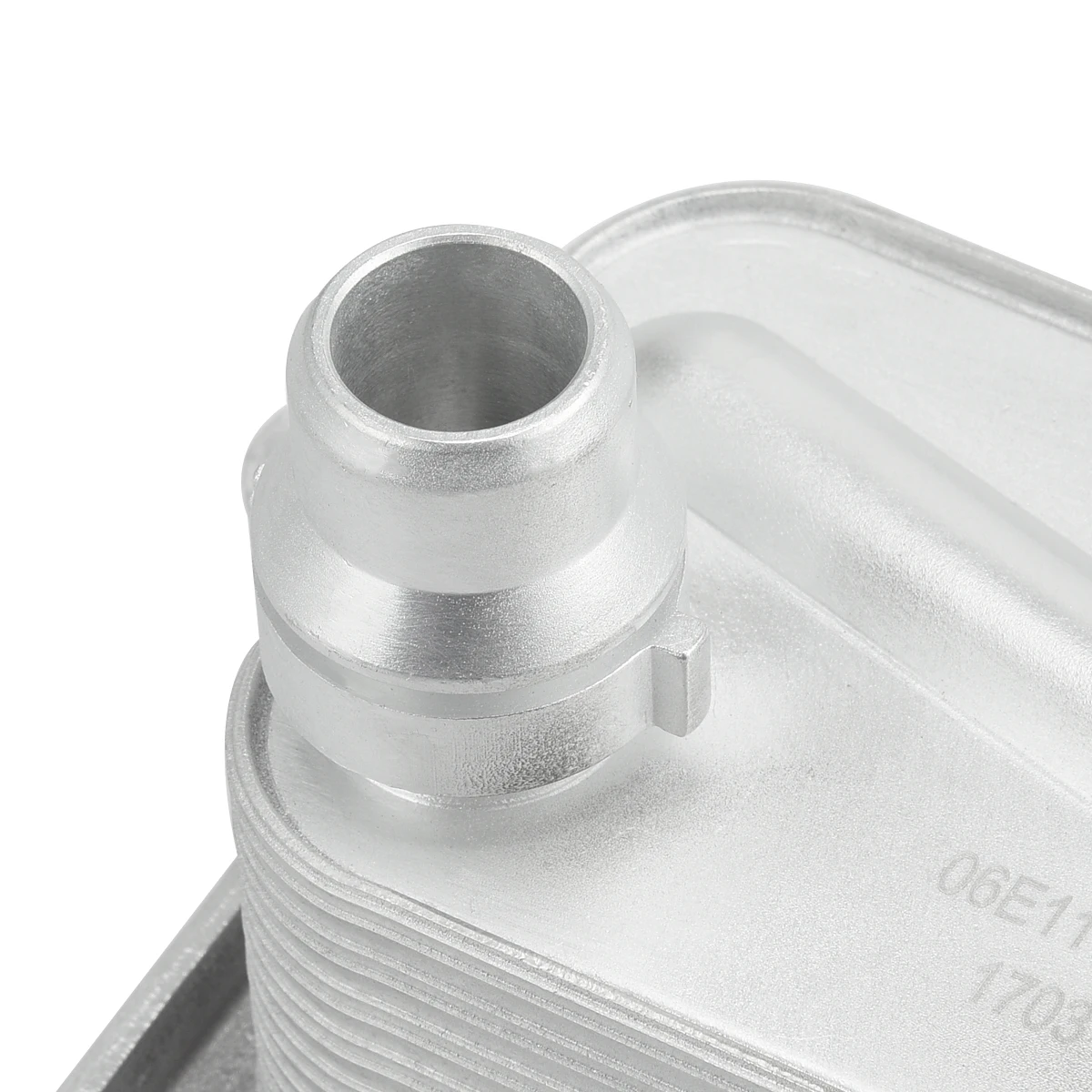 Масляный радиатор двигателя 06E117021J 06E117021M для AUDI A4/S4 B8 2008-15 A5/S5 2009-17 A6 C7 2014-18 A8L D4 2010-18 q7