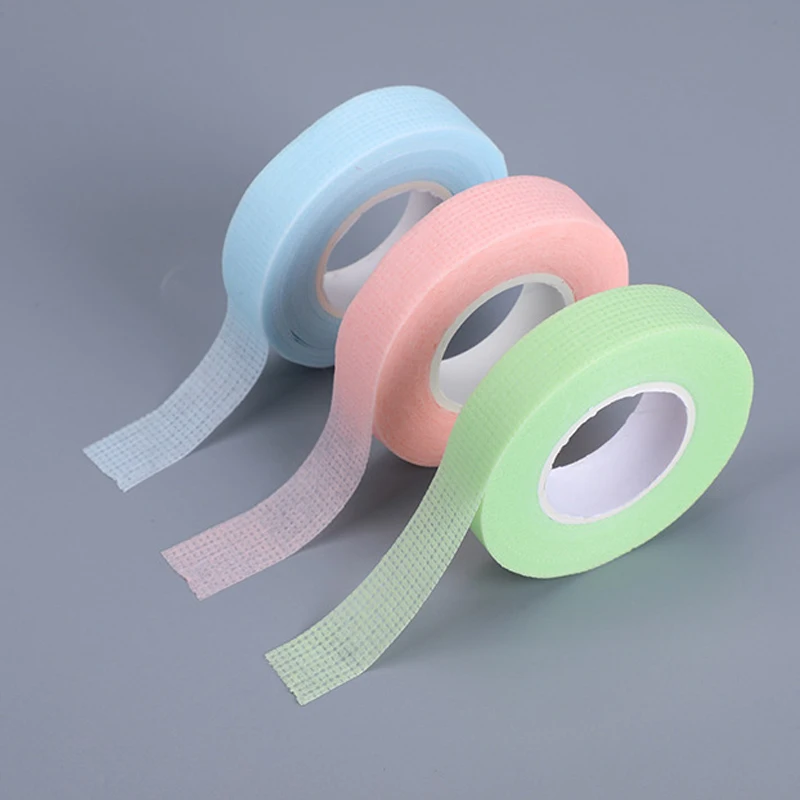 

_ Дышащая Нетканая ткань, клейкая лента под глаза, бумажная лента для накладных ресниц, инструменты для макияжа