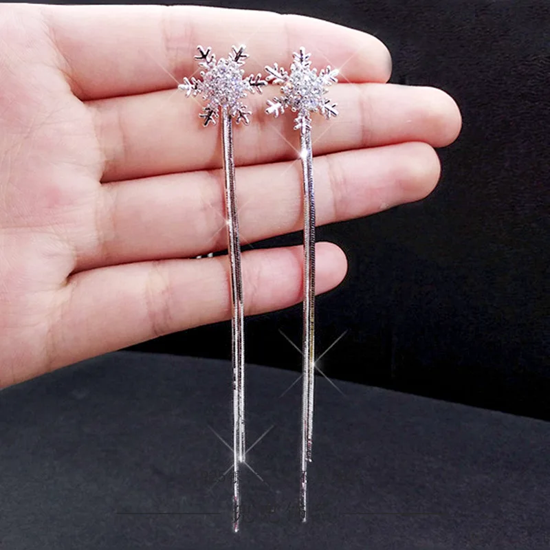  2022 Snowflake Women Tassel Earrings Fashion Women Versatile Shiny Long Pearl Earrings Women Engagement Anniversary Earrings 