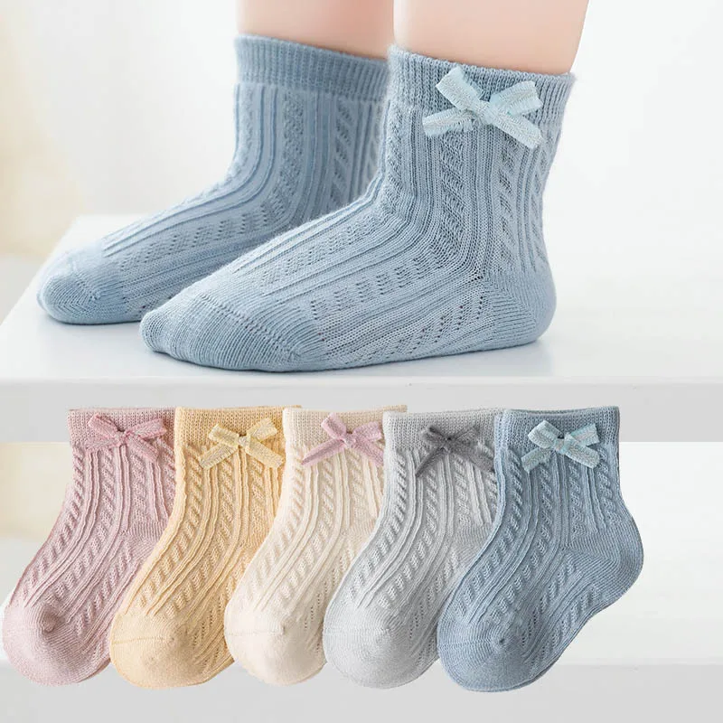 

Однотонные носки в Корейском стиле с бантом для новорожденных Осень-зима новые носки с бантом для маленьких девочек детские носки одежда Де...