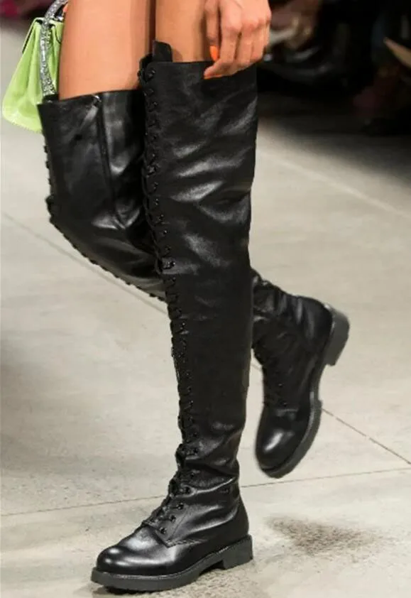 Сапоги женские выше колена кожа питона змеиная камуфляжные на плоской подошве