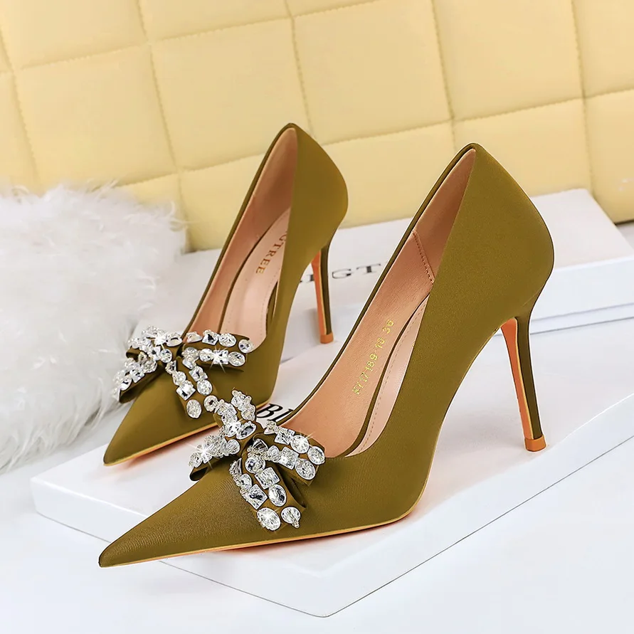 

BIGTREE Luxury Sexy Women Shoes Banquet High Heels 10.5cm Super High Pointed Diamond Bow Single Shoes Wedding Shoes Large 43