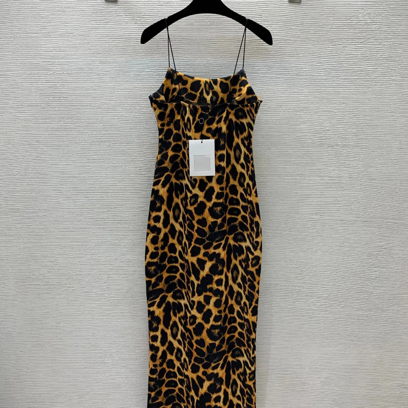 

Женское летнее платье с леопардовым принтом и надписью
