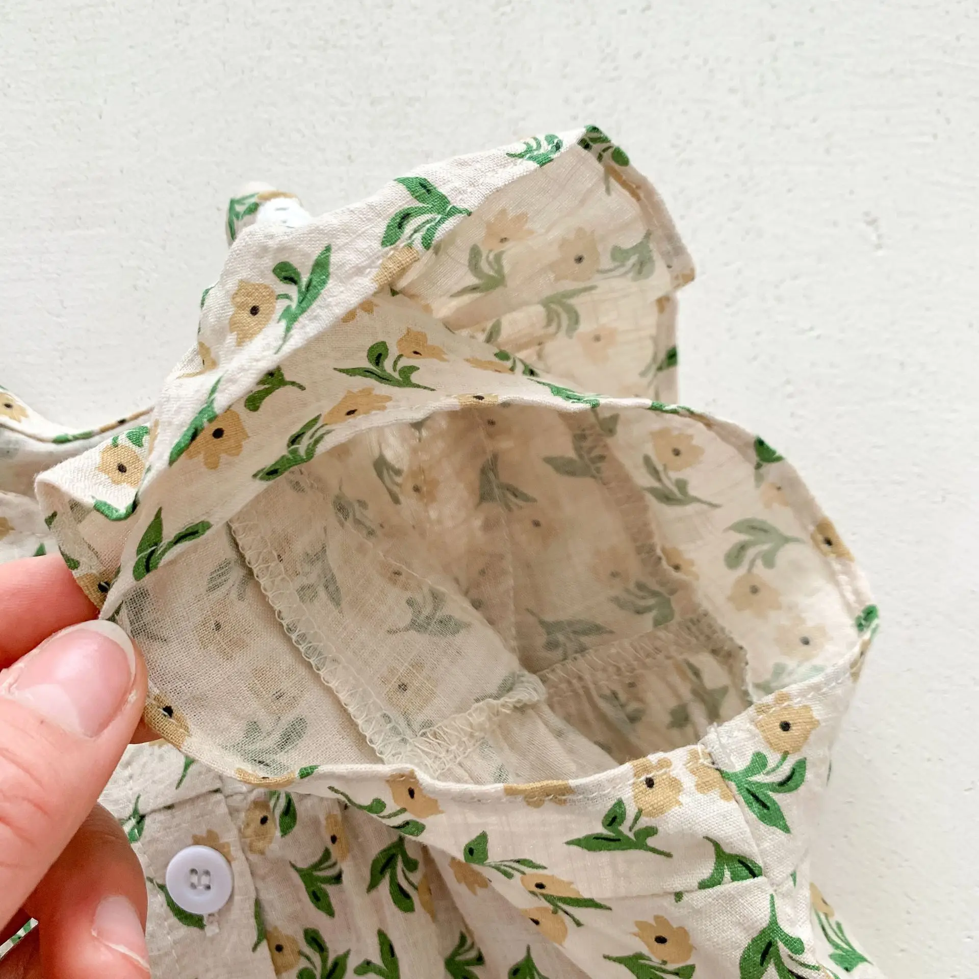 Детский летний цветочный комплект с рукавами-фонариками Angoubebe 111S31 Новое