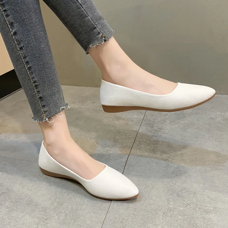 

2023 Summer Single Shoes Female Fashion Women Shoes Mother Shoes Female Single Shoes Large Size 41 Sneakers Women Mary Janes