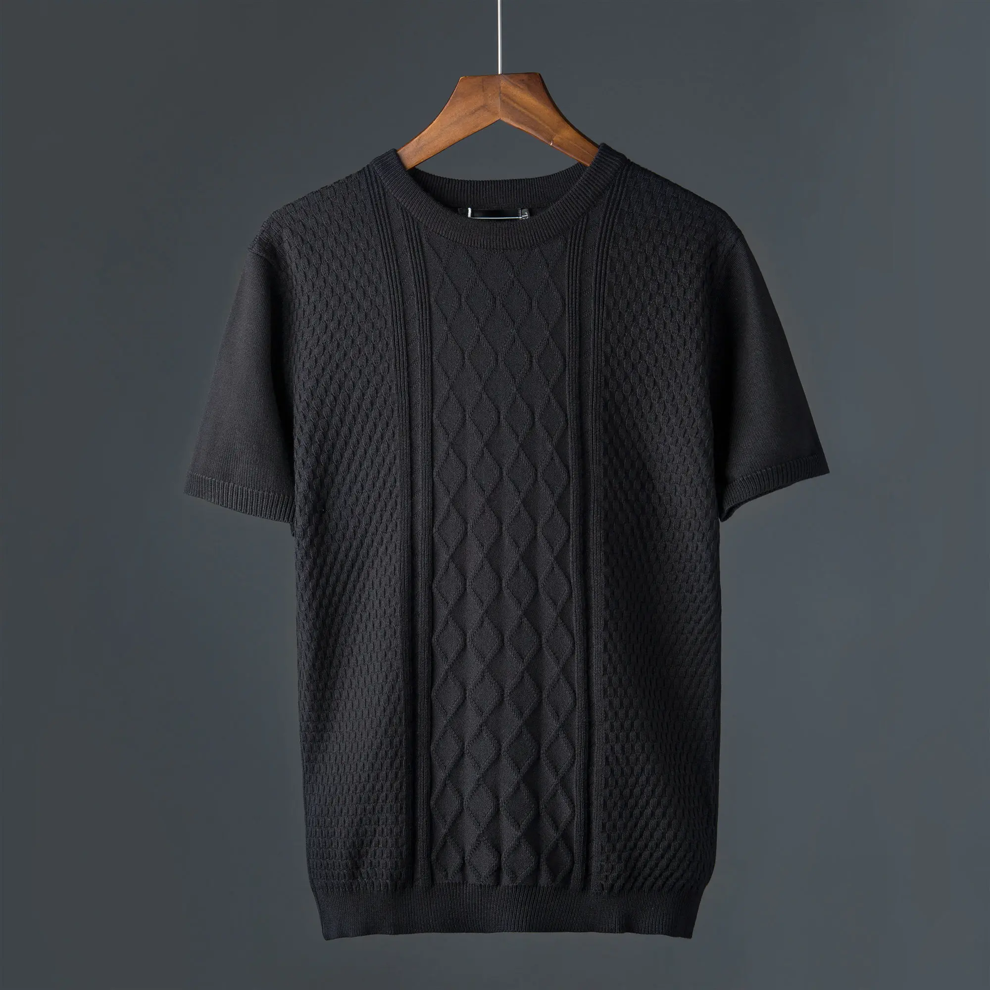 

2022 New Summer Men T-shirt Casual Short Sleeves Tops Sweater Men's Fashion Solid Color O-neck Pullover Slim Knitted Tees B85