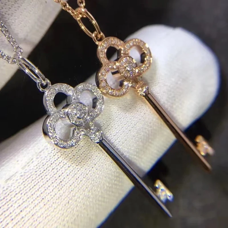 

925 Sterling Silver Tifheart Heart Key Pendant Necklace Women's Light Luxury Brand Jewelry Christmas Wedding Holiday Gift