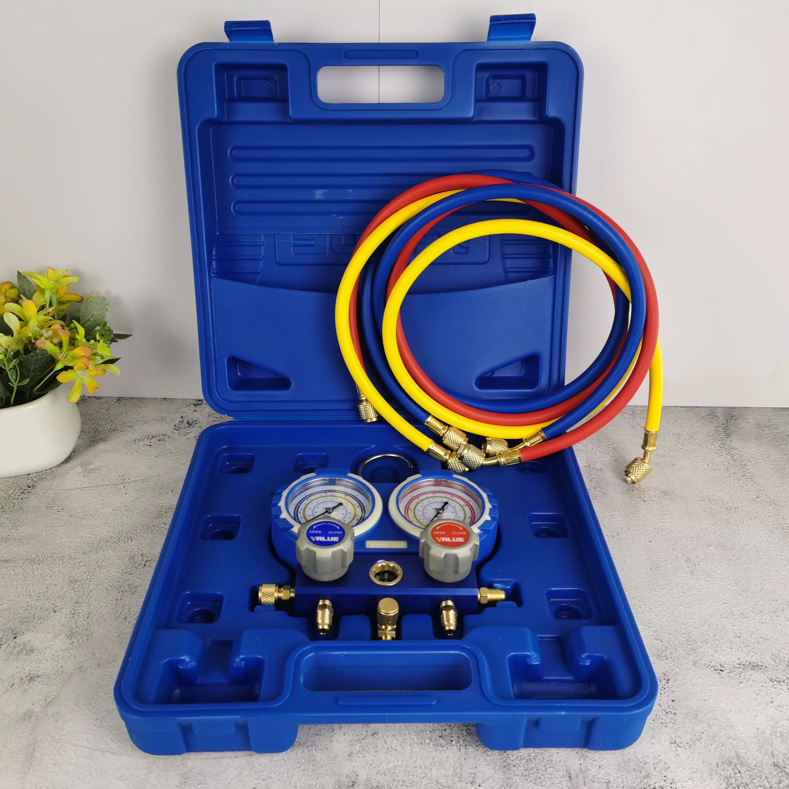 R22 Manifold Gauge set With Sight Glass VMG-2-R22-B with Blow case packing