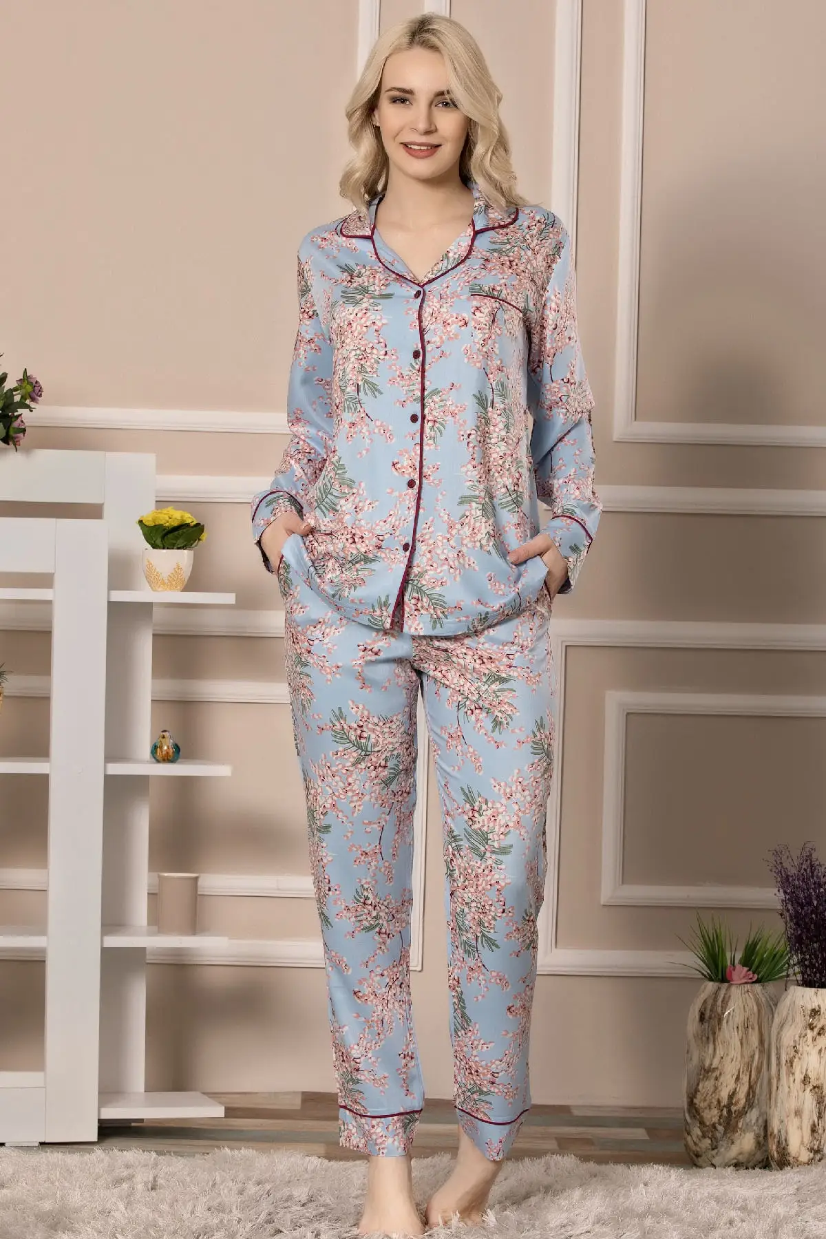 

Women's Cotton Satin Long Sleeve Pajamas Set