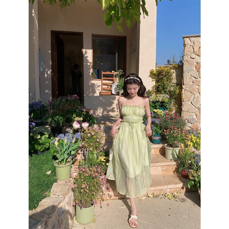 

Новинка 2023 темпераментный нишевый дизайн платья на бретельках внутри талии.