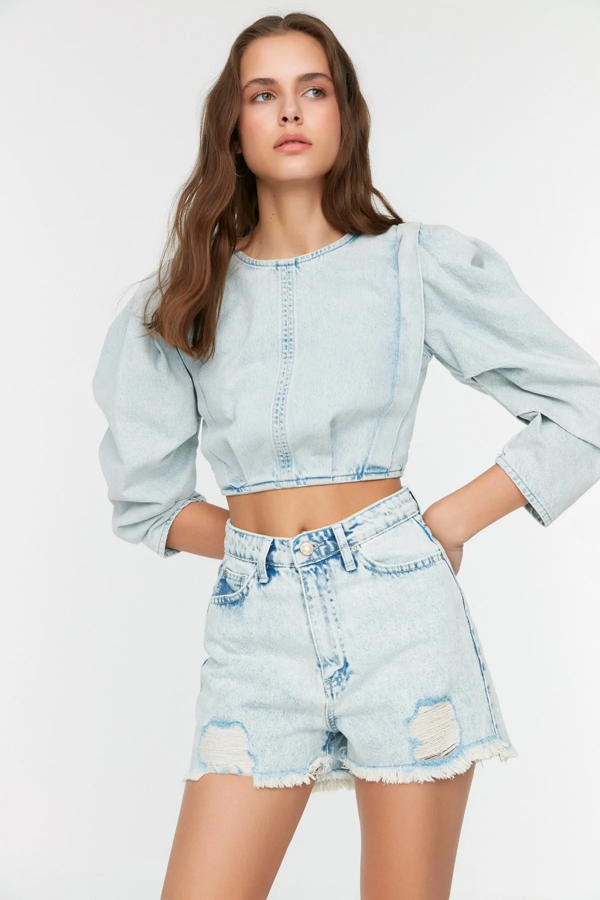 

Women's Shorts Blue Ripped Denim New Summer Fashion Bermuda Basic Short Pants Mini Trousers Short Pants