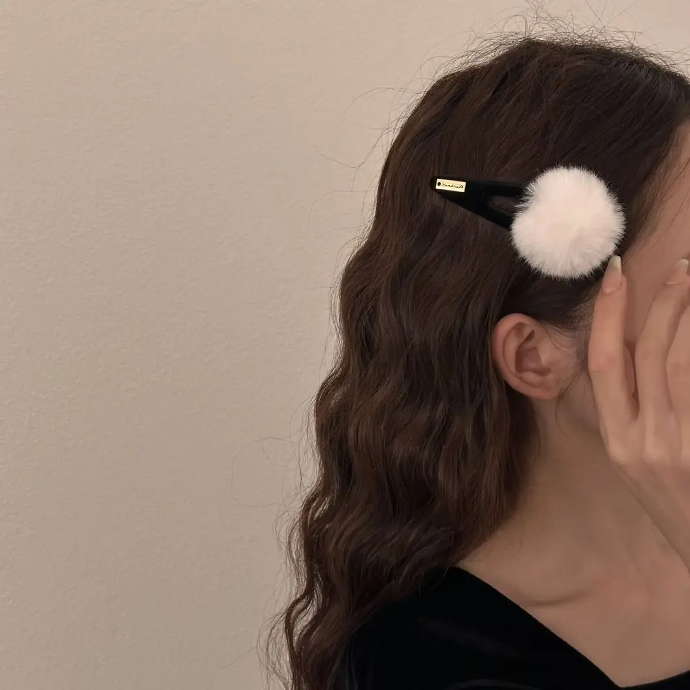 

Korean Plush Hair Clip Winter Solid Color Cute Sweet Hairball Hairpin Hair Clips Girls Women Hair Barrettes
