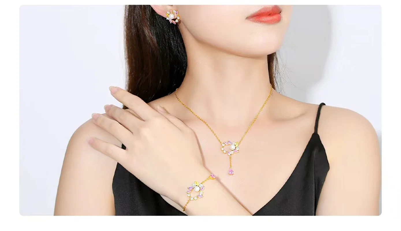 2024 Новое цветочное ожерелье для женщин с роскошным дизайном модный и