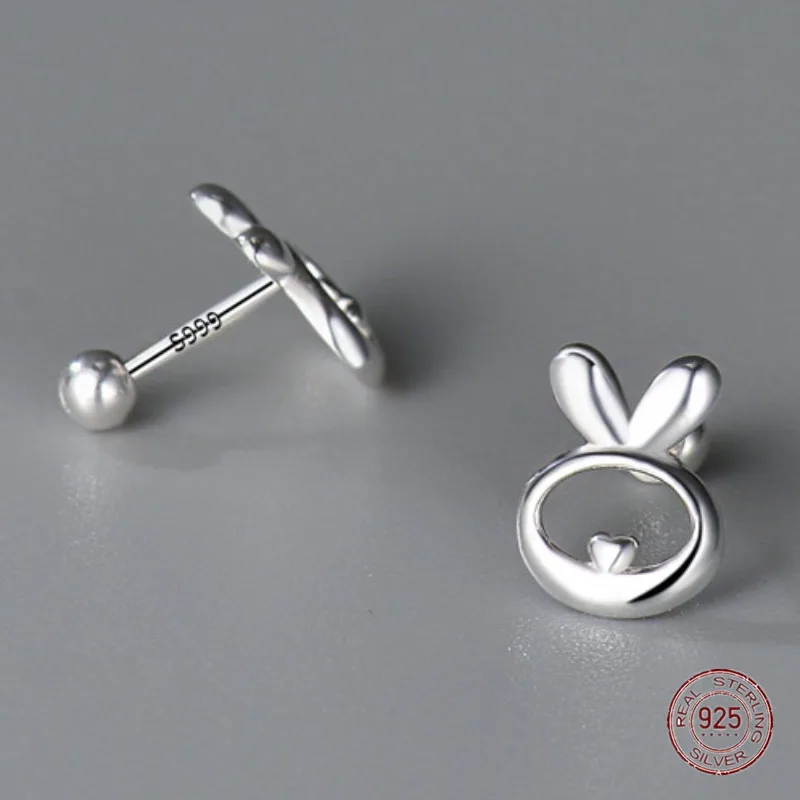 

Женские серьги-гвоздики из серебра 925 пробы
