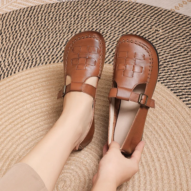 2023 black moccasins for women summer T strap designer shoes flats woman woven loafers buckle genuine leather wide ballet flats