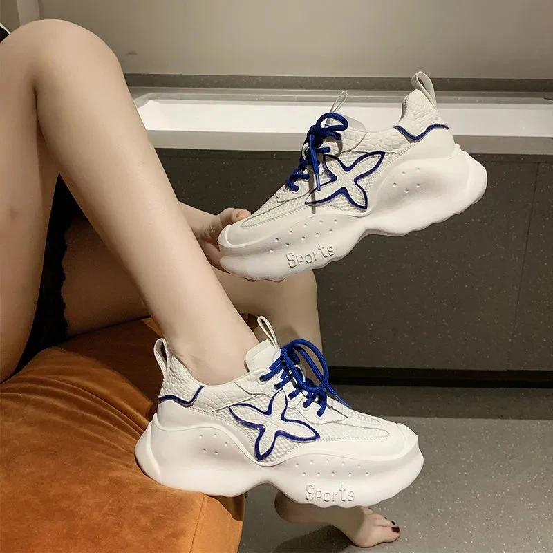 

Женские спортивные кроссовки для бега, универсальные сетчатые модные удобные кроссовки с мягкой толстой подошвой и кружевом, Новинка лета ...