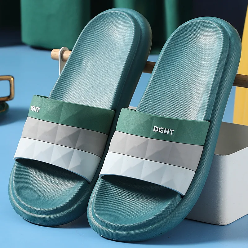 Slippers home antiskid couple slippers wear resistant Comfortable fashion slippers women shoes Bathroom Slippers