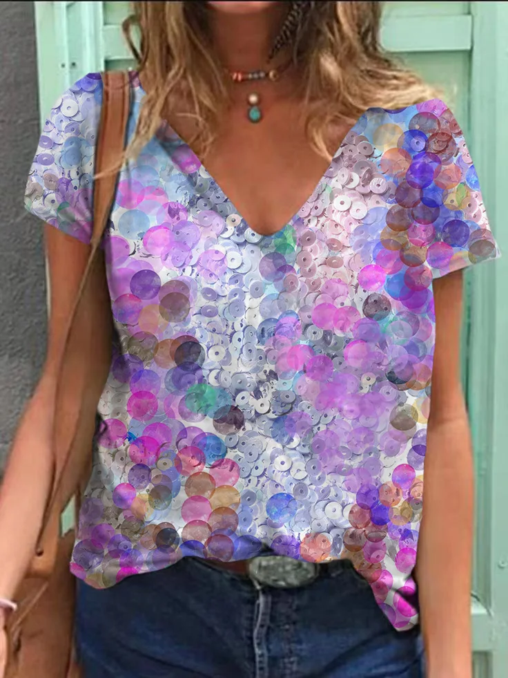 

Женская футболка с V-образным вырезом и коротким рукавом